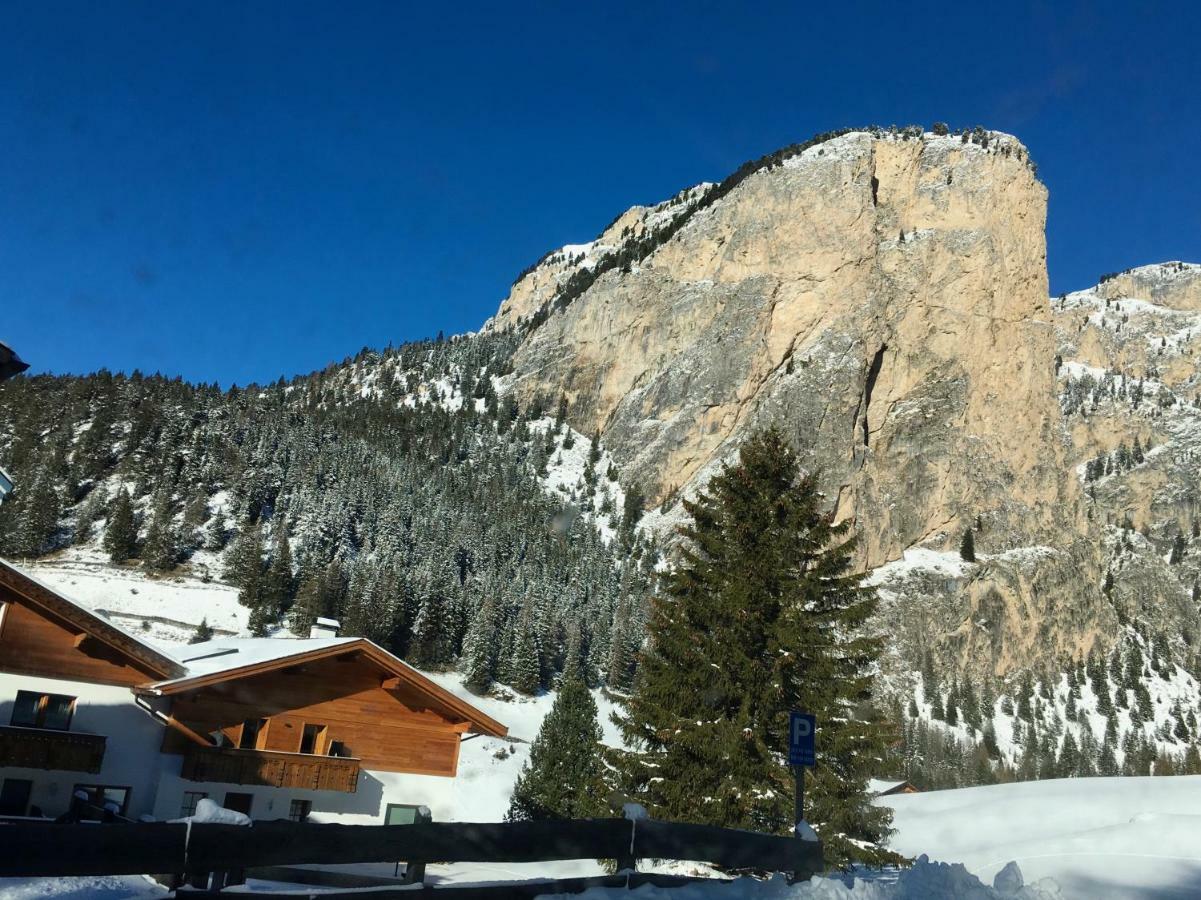 Apartamento La Casa Dei Cuori Santa Cristina Val Gardena Exterior foto